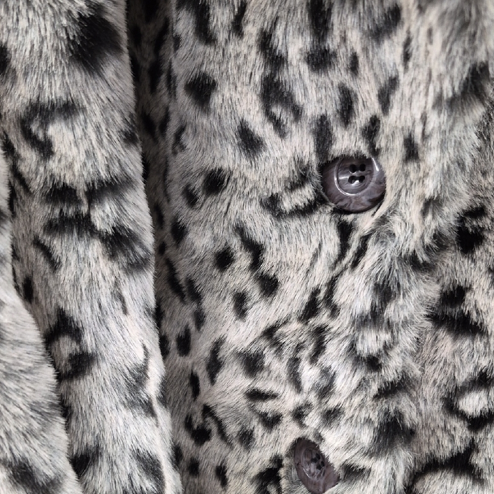 NWT Randolph Duke Black and Gray Leopard Pea Coat 2X W/belt - Picture 3 of 8